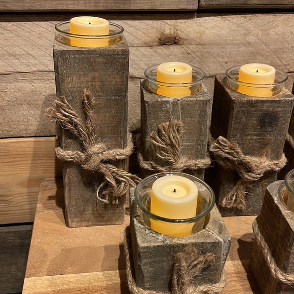 Candle Holders with Light Up Candles - Picture 2 of 7